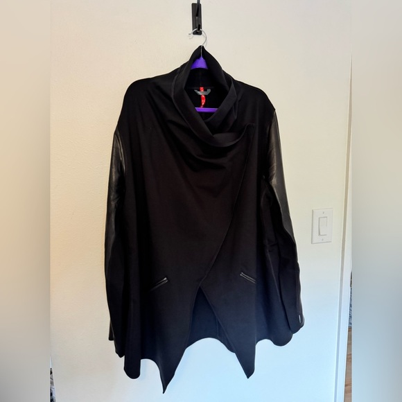 NEW Spanx Drape Front Jacket Black Faux Leather 3X Plus Stretch NWT - Picture 5 of 12